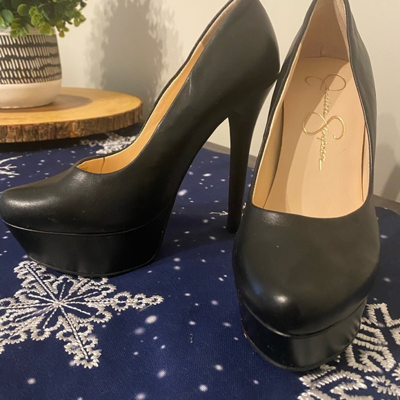 Jessica Simpson Shoes - Jessica Simpson High Classic Pumps Size 5